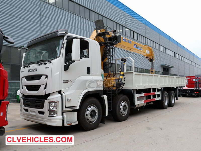 ISUZU Truck with Crane